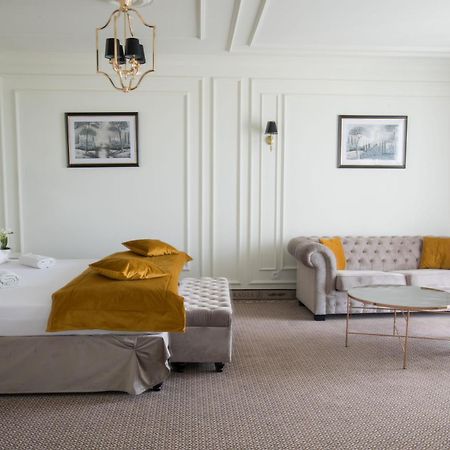 Aparthotel Arkadia Radziejów Esterno foto