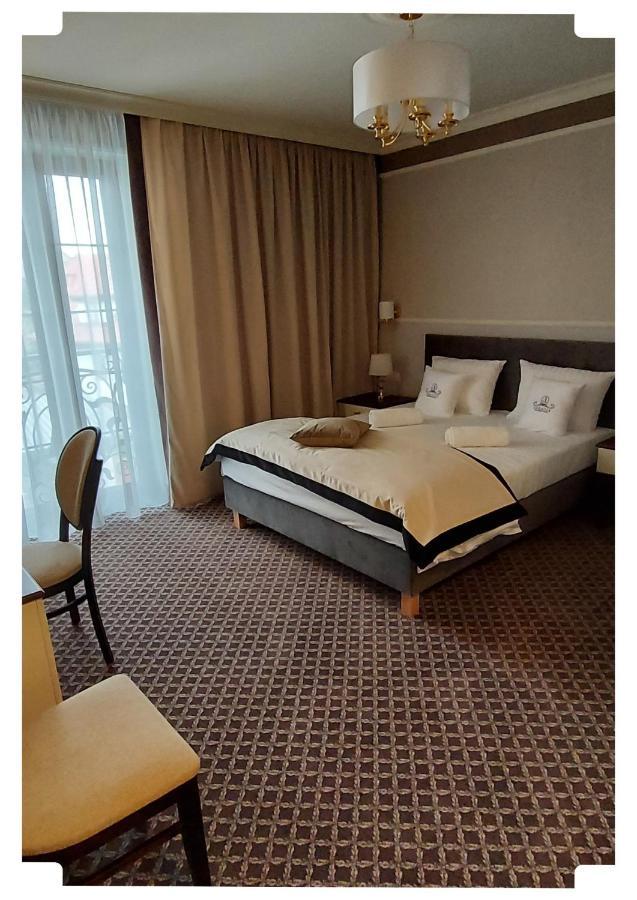 Aparthotel Arkadia Radziejów Esterno foto
