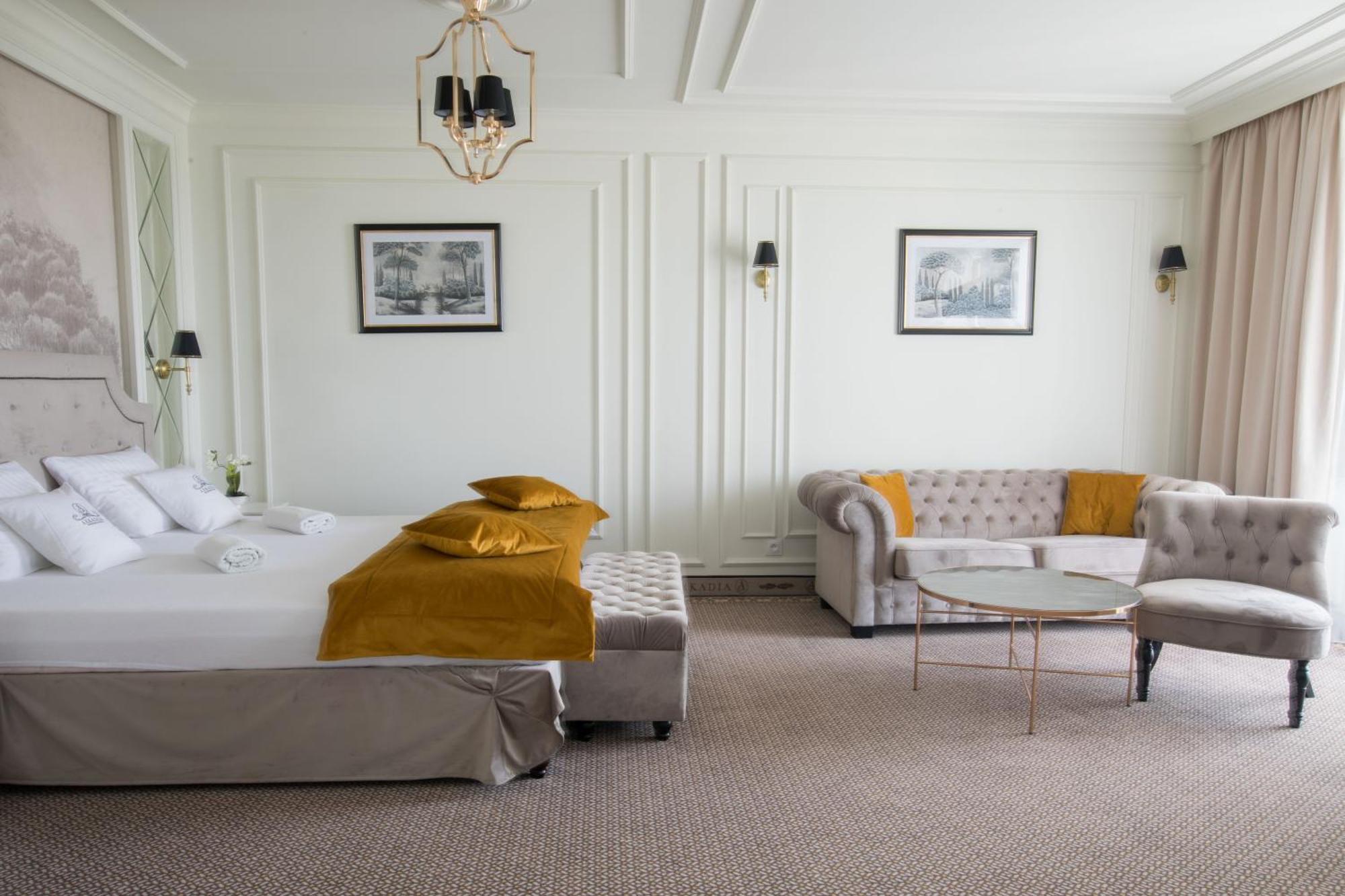Aparthotel Arkadia Radziejów Esterno foto
